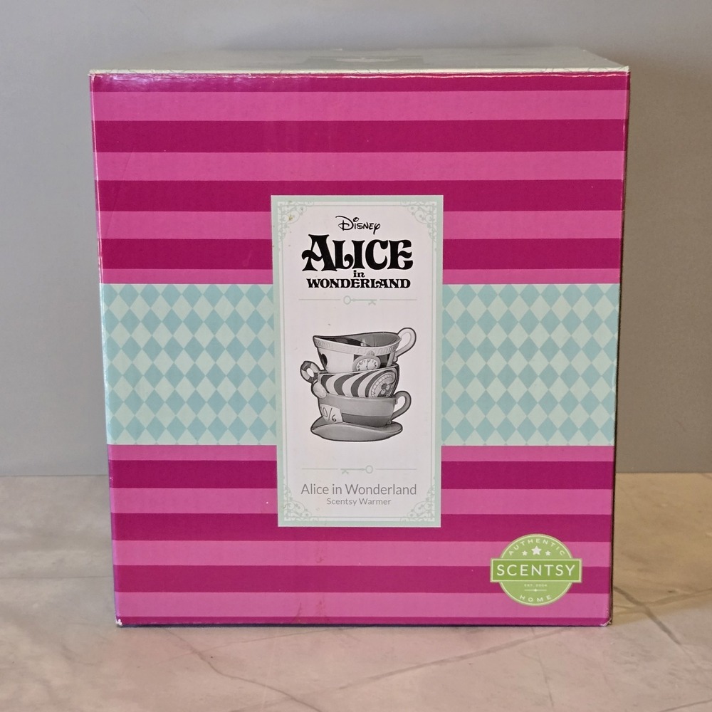 Disney Scentsy Alice In Wonderland Teacup Warmer Mad Hatter Cheshire Cat Retired